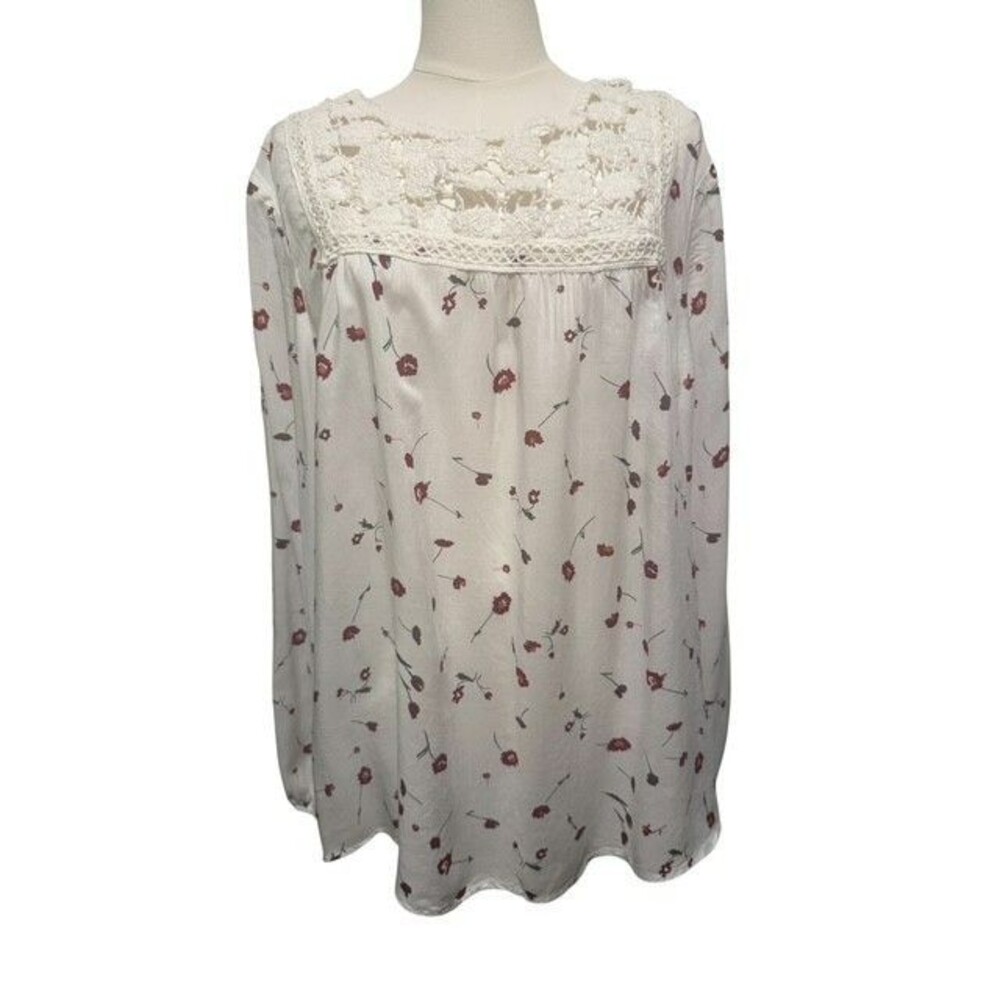 Caslon Womens Blouse Size 1X White Pink Floral Long Sleeves Crochet Lace Bodice